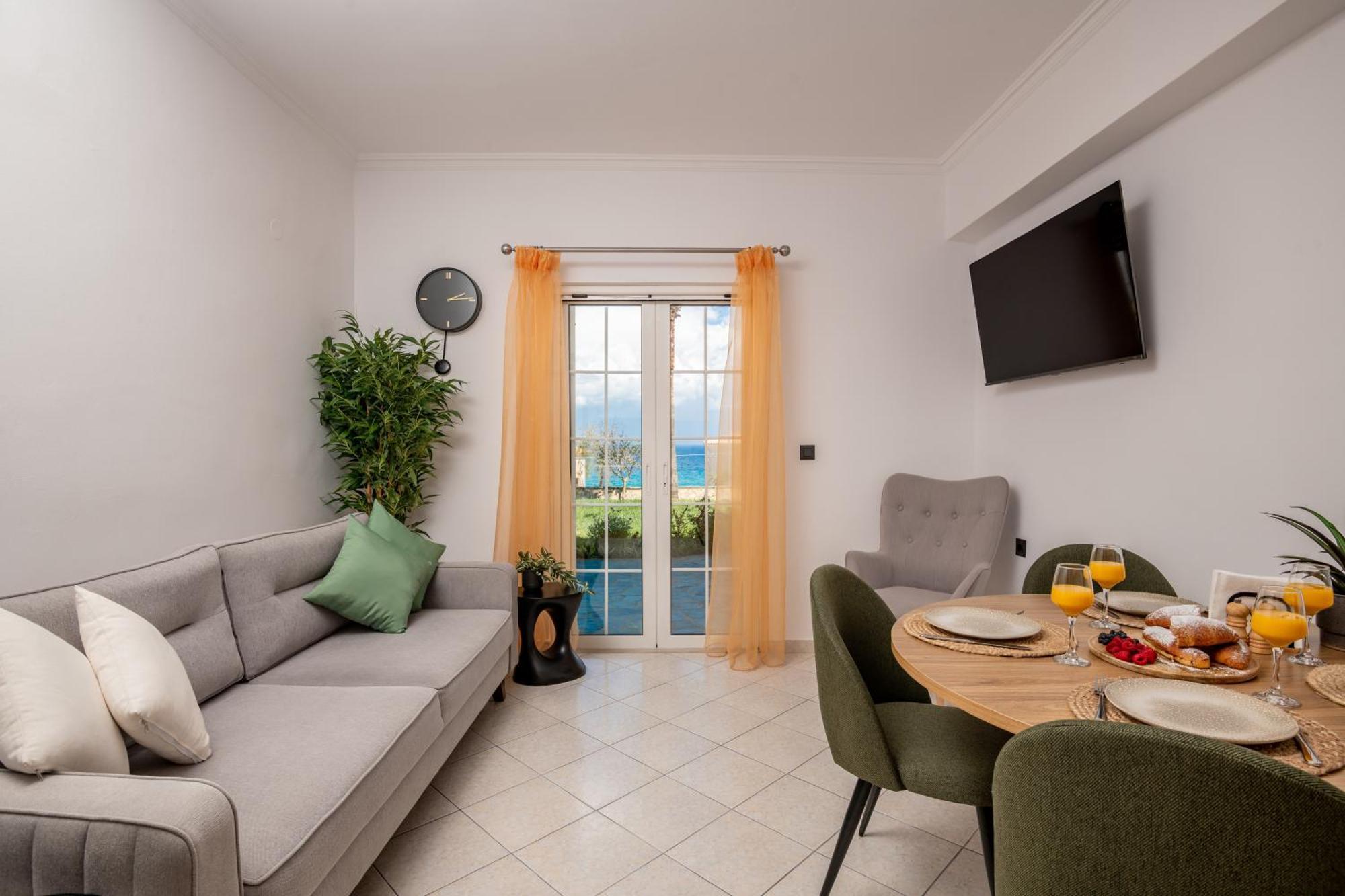 Plános Swan Apartments מראה חיצוני תמונה